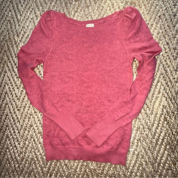 Hinge Coral Textured Knit Sweater - Picture 2 of 7